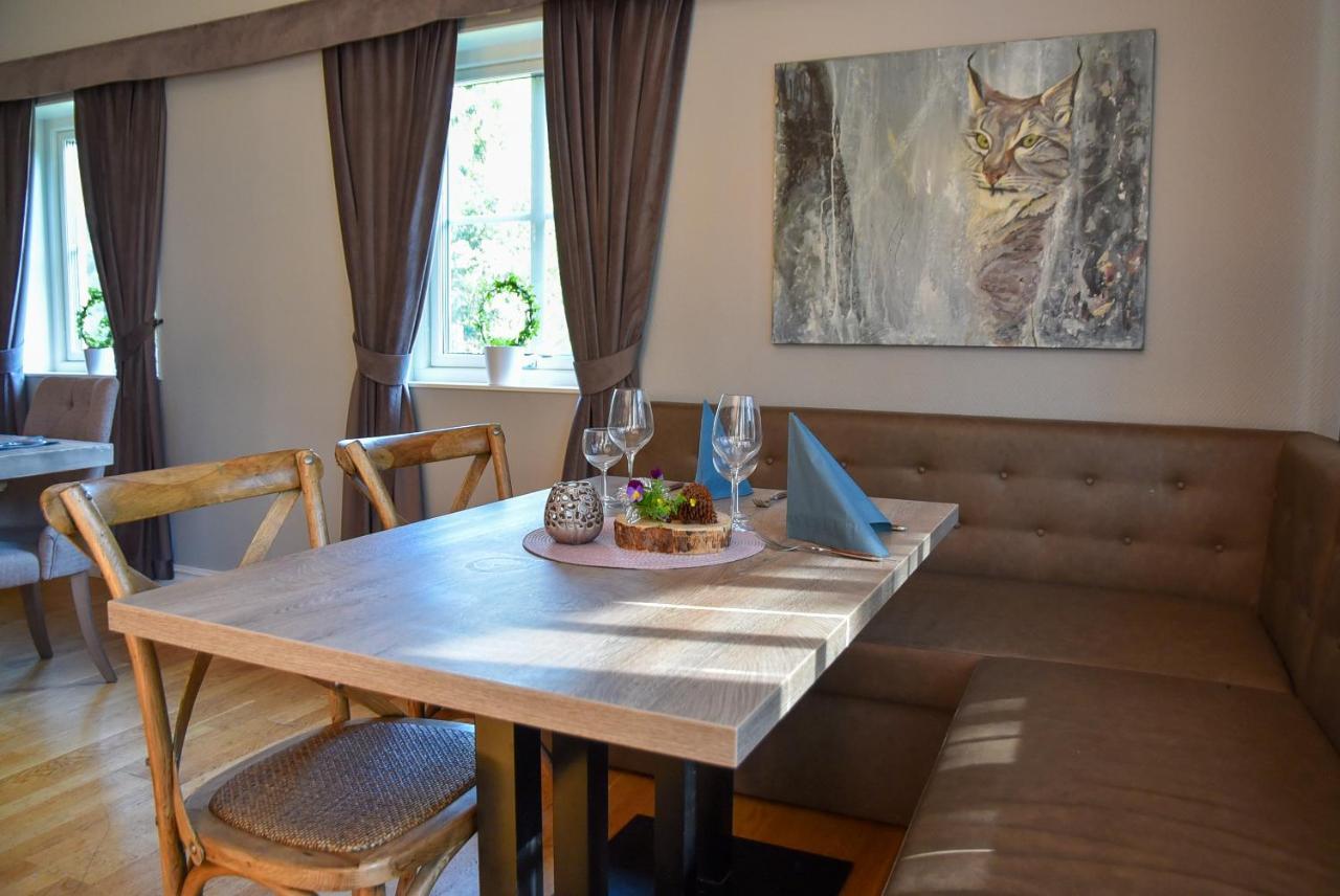 Big River Camp Hotel & Spa Follinge Экстерьер фото