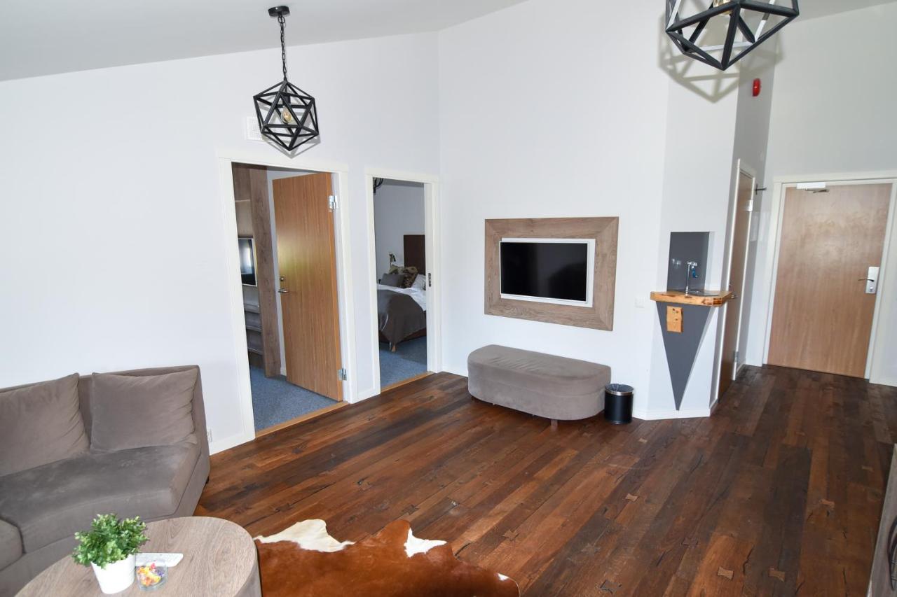 Big River Camp Hotel & Spa Follinge Экстерьер фото